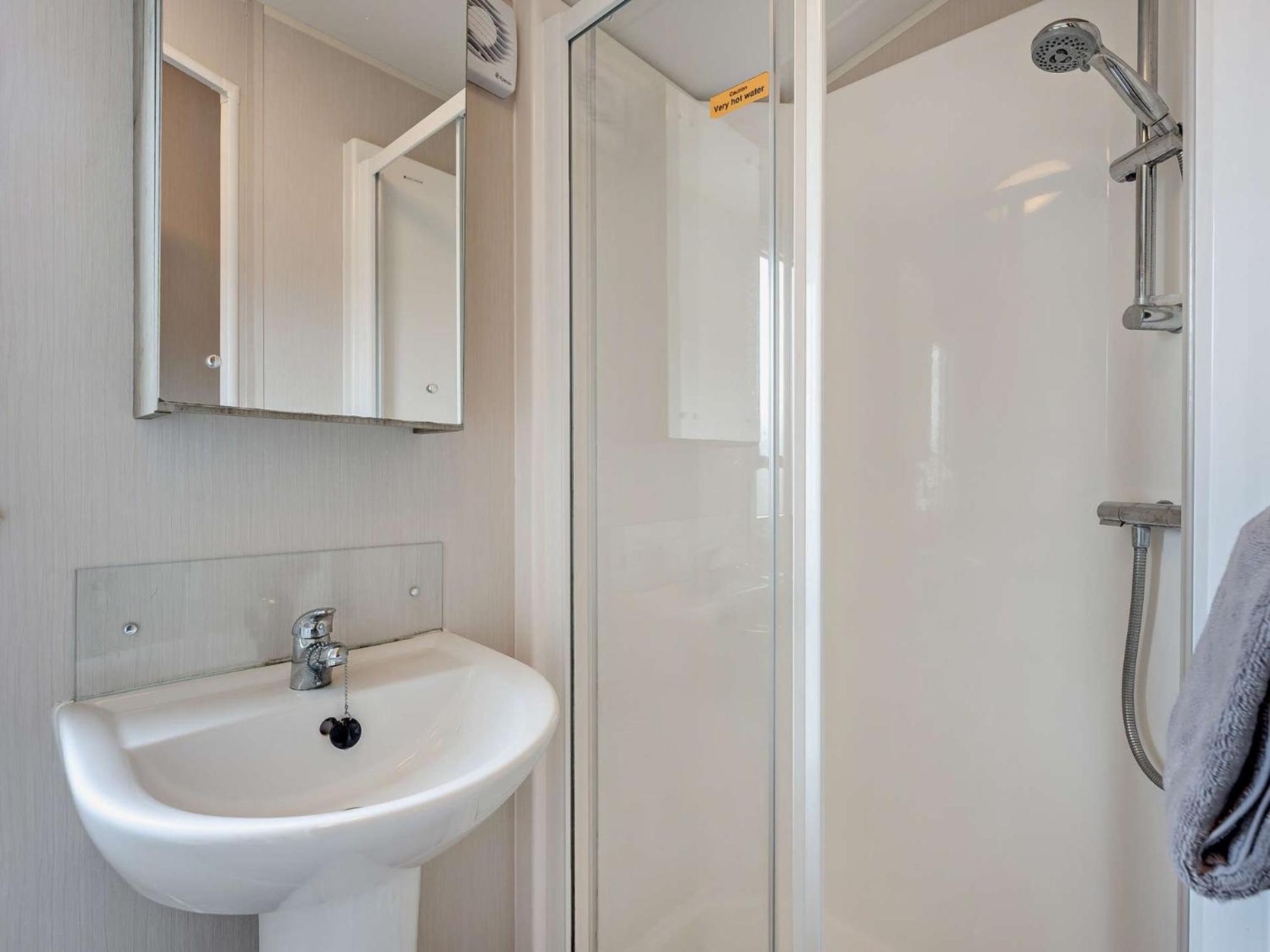 3 Bed In Ventnor 94278 Villa Rookley Eksteriør bilde